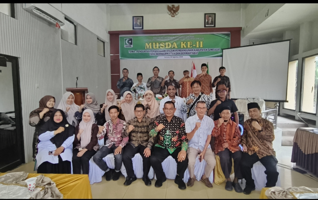 Ir. Iskandar Nahkodai KAHMI Simeulue, Bupati Monas Harapkan Gagasan Alumni Perkuat Pembangunan Daerah